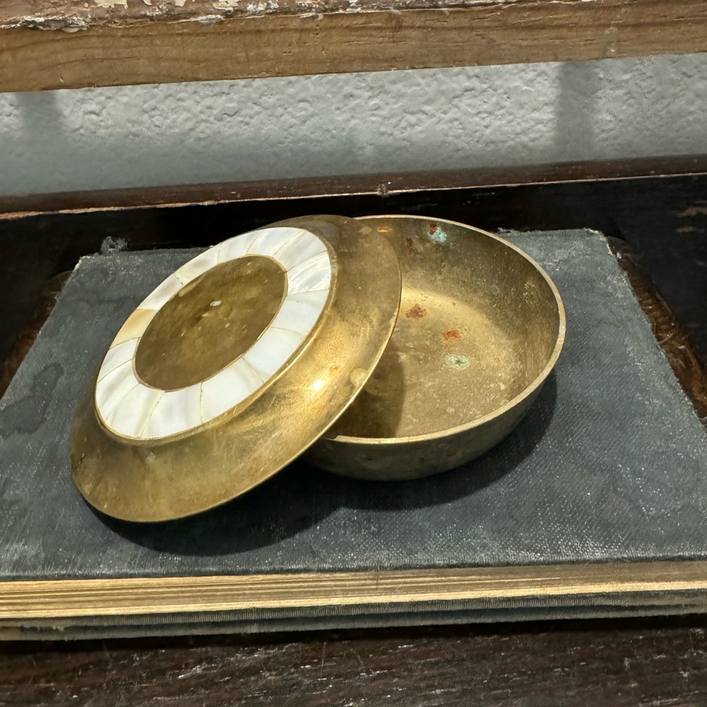 Vintage Round Brass Trinket Box With Mother Of Pearl Inserts